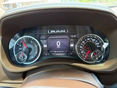 Used 2022 RAM 3500 Laramie AWD/4WD image 26