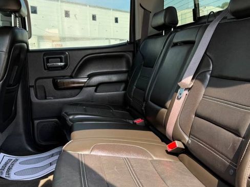 Used 2015 GMC Sierra 3500 Denali w/ Duramax Plus Package AWD/4WD image 10
