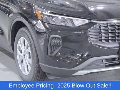 New 2025 Ford Escape Active w/ Cold Weather Package