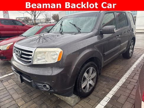 Used 2013 Honda Pilot Touring image 1