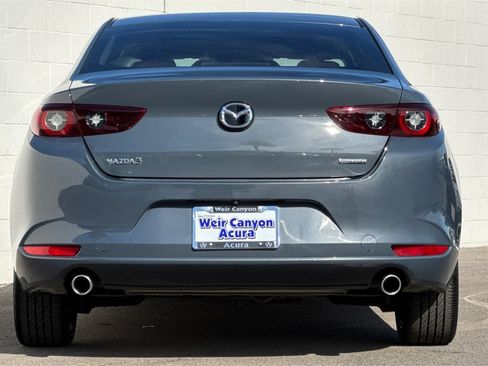 Used 2023 MAZDA MAZDA3 s image 8