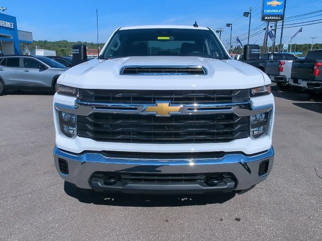 Used 2026 Chevrolet Silverado 2500 LT AWD/4WD image 4