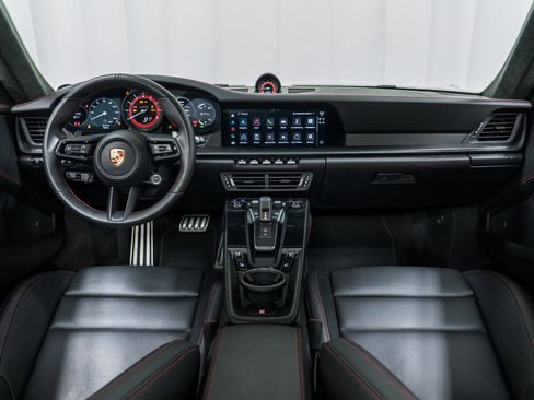 Certified 2024 Porsche 911 Carrera GTS image 22