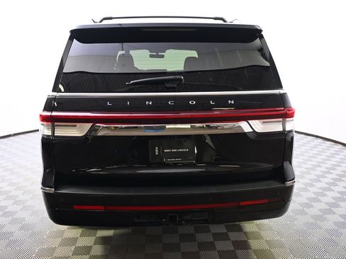 Used 2023 Lincoln Navigator L Reserve image 5