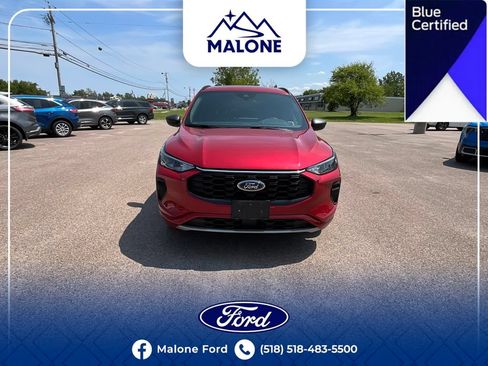 Certified 2023 Ford Escape ST-Line w/ Tech Pack #1 AWD/4WD image 11