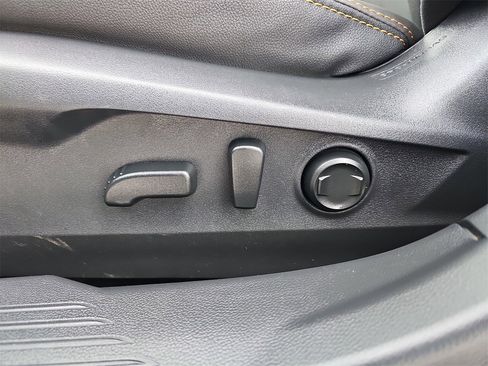 Certified 2023 Subaru Outback Wilderness image 30