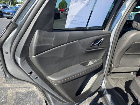 Used 2025 Chevrolet Blazer RS AWD/4WD image 24