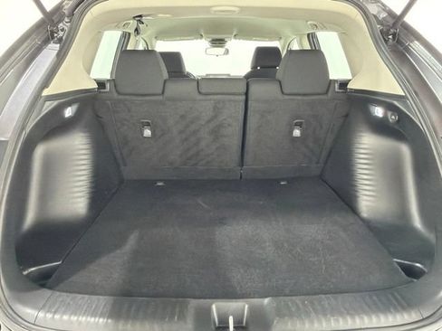 Used 2024 Honda HR-V LX image 25