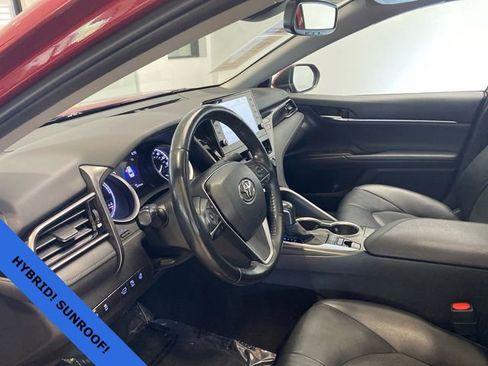 Used 2022 Toyota Camry XLE w/ Cold Weather Package FWD image 17