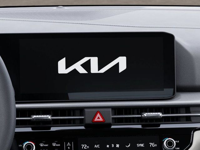 Used 2026 Kia Sportage EX FWD image 21