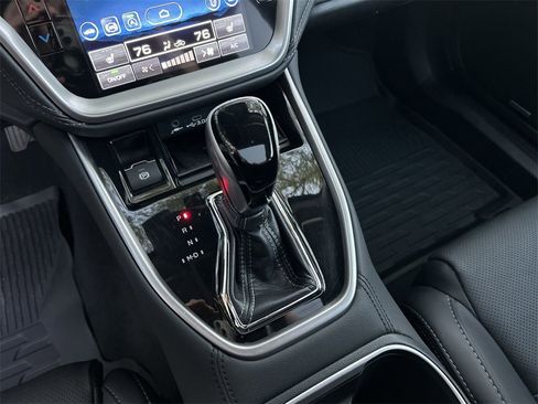 Certified 2024 Subaru Outback Limited image 22