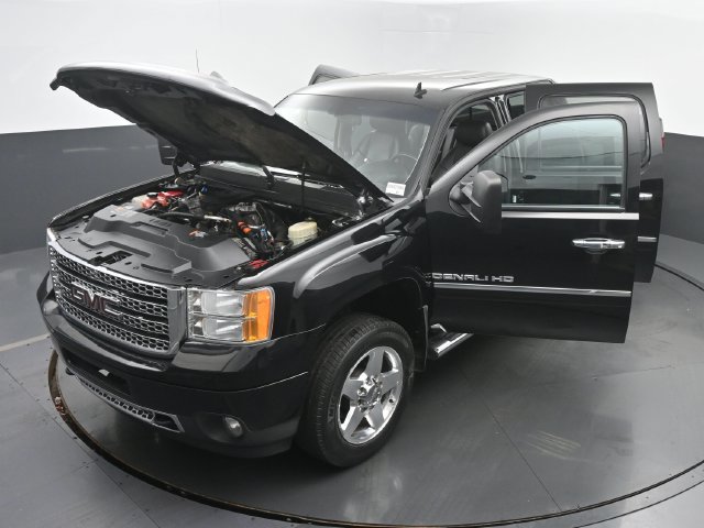 Used 2014 GMC Sierra 2500 Denali w/ Snow Plow Prep Package AWD/4WD image 59