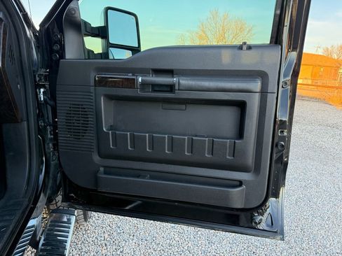 Used 2013 Ford F350 Platinum w/ FX4 Off Road Pkg image 13