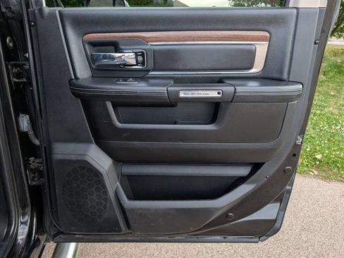 Used 2018 RAM 2500 Laramie AWD/4WD image 32