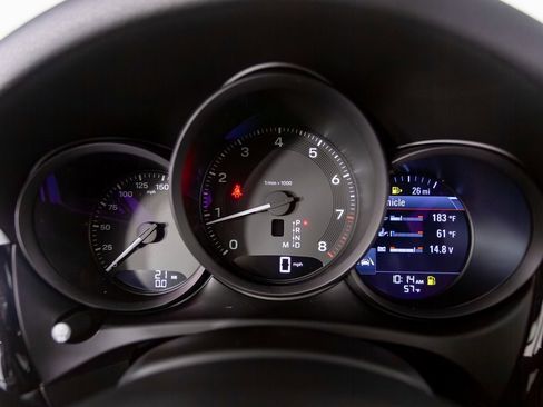 New 2026 Porsche Macan image 20