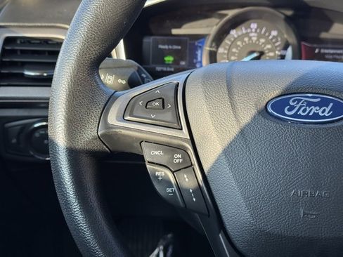 Certified 2019 Ford Fusion SE image 24