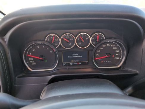 Used 2020 Chevrolet Silverado 1500 LT image 20