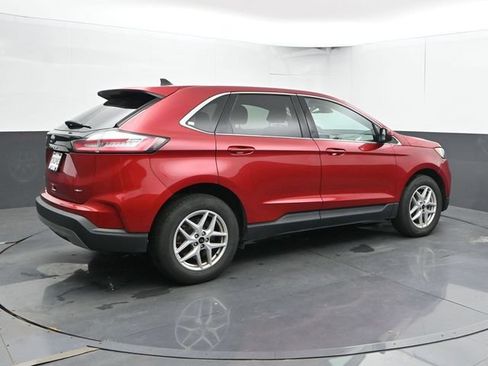 Used 2024 Ford Edge SEL AWD/4WD image 2