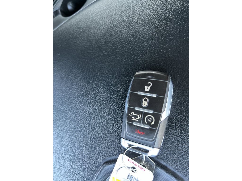 Used 2024 RAM 1500 Laramie AWD/4WD image 26