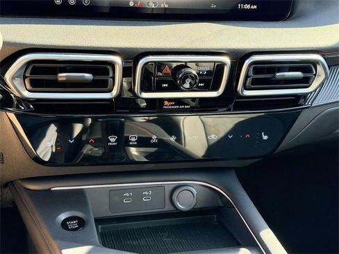 New 2026 Nissan Sentra SR w/ SR Premium Package image 22