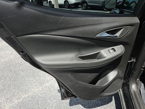 Used 2024 Buick Encore GX Preferred FWD image 12