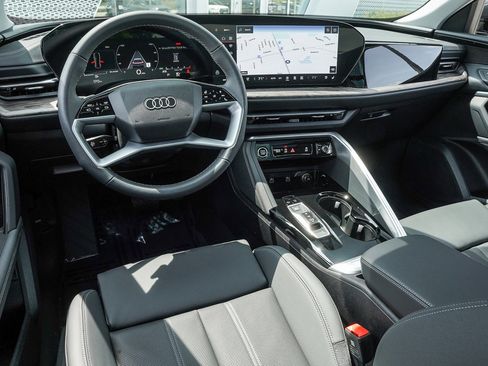 New 2025 Audi Q5 Premium Plus image 7