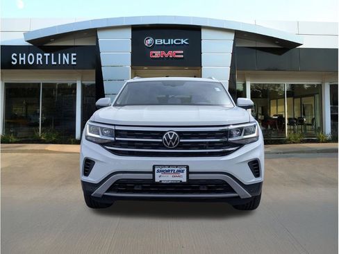 Used 2023 Volkswagen Atlas Cross Sport SE w/ Panoramic Sunroof Package AWD/4WD image 10