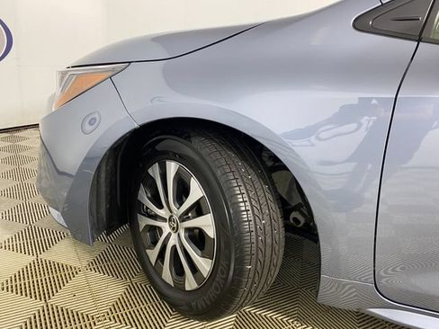 Certified 2022 Toyota Corolla LE FWD image 23