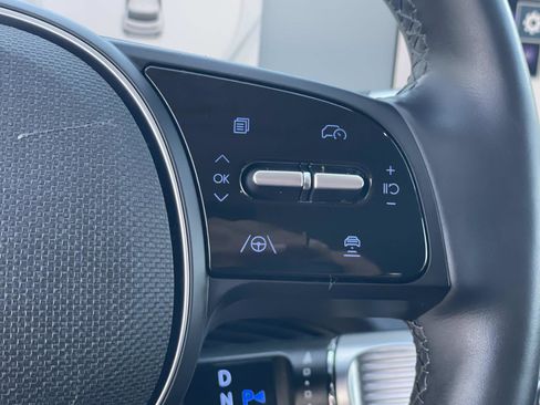 Certified 2024 Hyundai Ioniq 5 SEL image 9