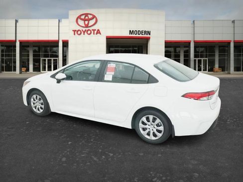 New 2026 Toyota Corolla LE image 4
