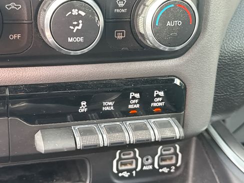 Used 2022 RAM 1500 Big Horn image 25