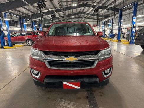 Used 2016 Chevrolet Colorado LT w/ LT Convenience Package image 2