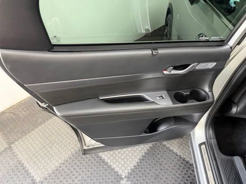 Used 2024 Hyundai Palisade Limited AWD/4WD image 32