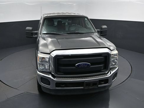 Used 2016 Ford F250 XL w/ XL Appearance Package AWD/4WD image 37