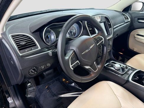 Used 2016 Chrysler 300 Limited AWD/4WD image 12