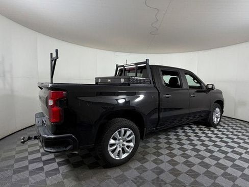 Used 2021 Chevrolet Silverado 1500 Custom w/ Safety Confidence Package RWD image 4