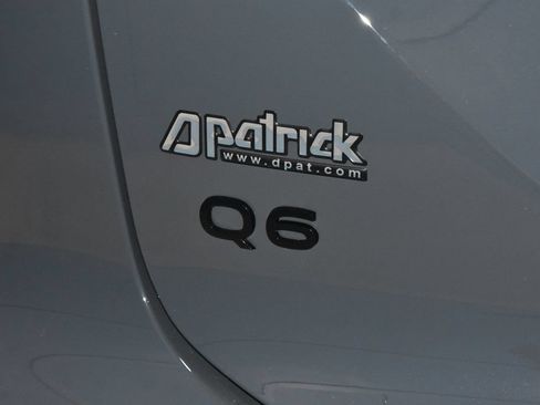 Used 2025 Audi Q6 e-tron Premium Plus AWD/4WD image 26