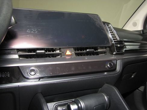 Used 2024 Kia Sportage SX FWD image 7