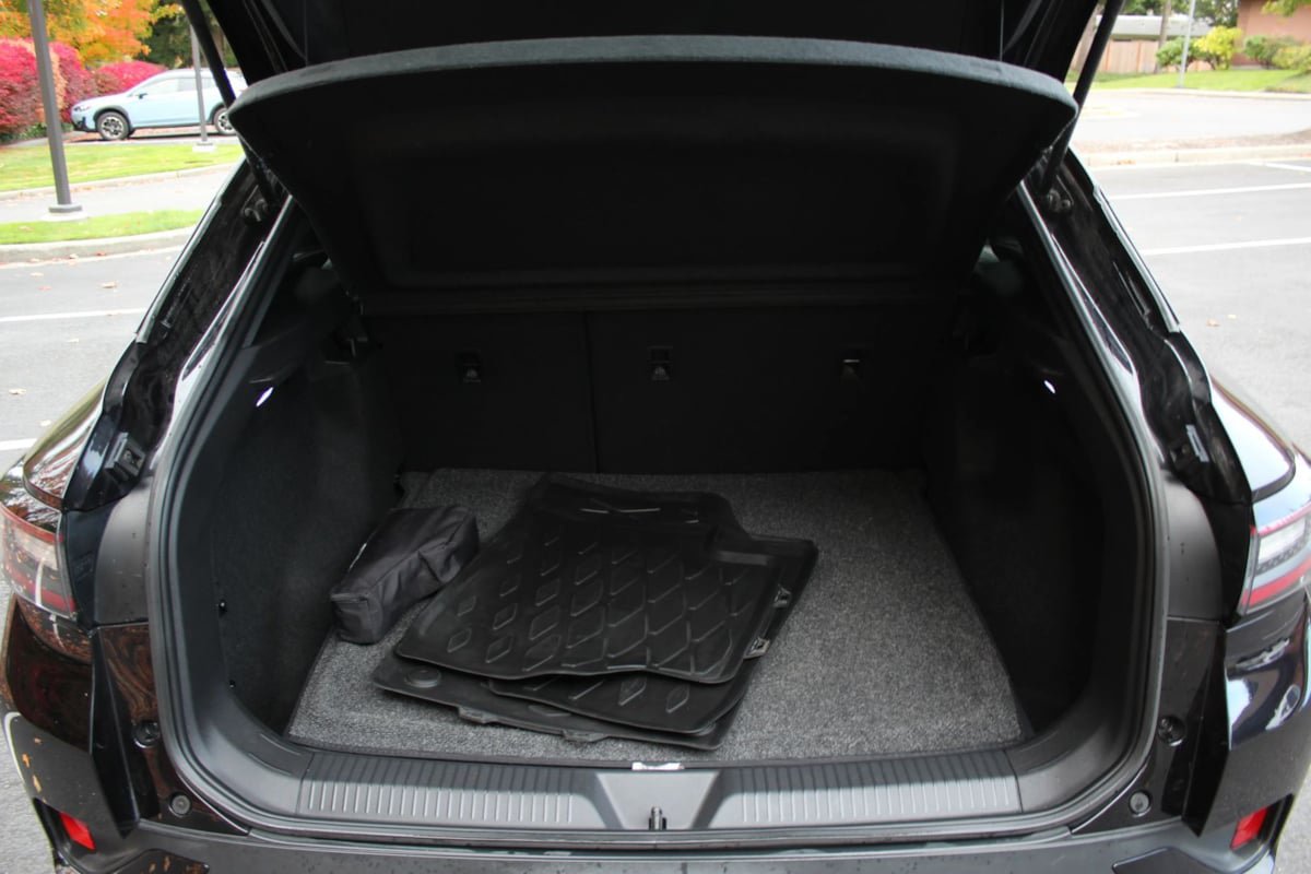 Used 2023 Volkswagen ID.4 Pro RWD image 32