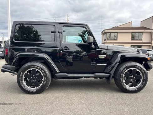 Used 2012 Jeep Wrangler Rubicon w/ Trailer Tow Group AWD/4WD image 6