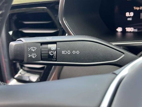 New 2026 GMC Canyon Elevation w/ Convenience Package image 11