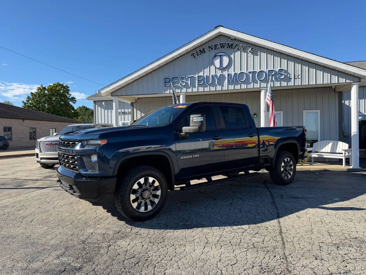 Used 2021 Chevrolet Silverado 2500 Custom w/ Custom Convenience Package AWD/4WD image 26