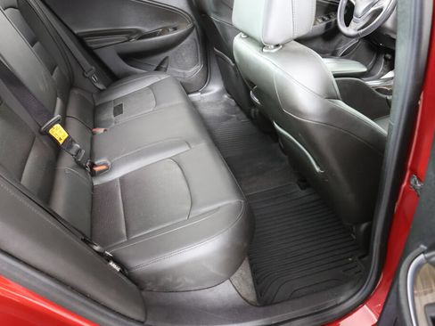 Used 2016 Chevrolet Malibu Premier FWD image 22