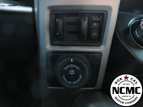 Used 2020 Ford F250 Lariat image 46