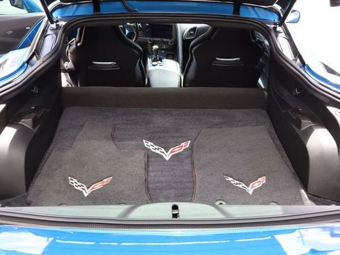 Used 2014 Chevrolet Corvette Stingray Coupe image 19