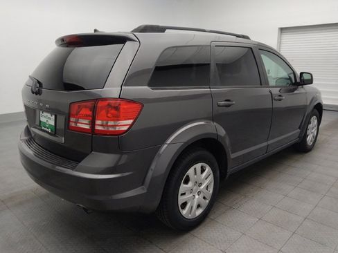 Used 2017 Dodge Journey SE FWD image 9