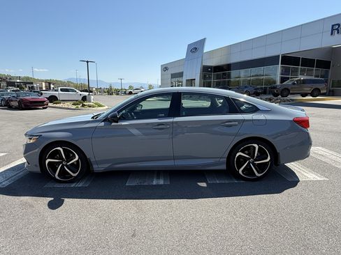 Used 2022 Honda Accord Sport Special Edition image 2