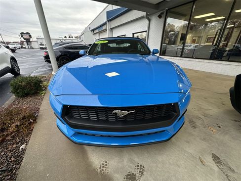 New 2026 Ford Mustang Premium w/ Anti-Theft Package image 27