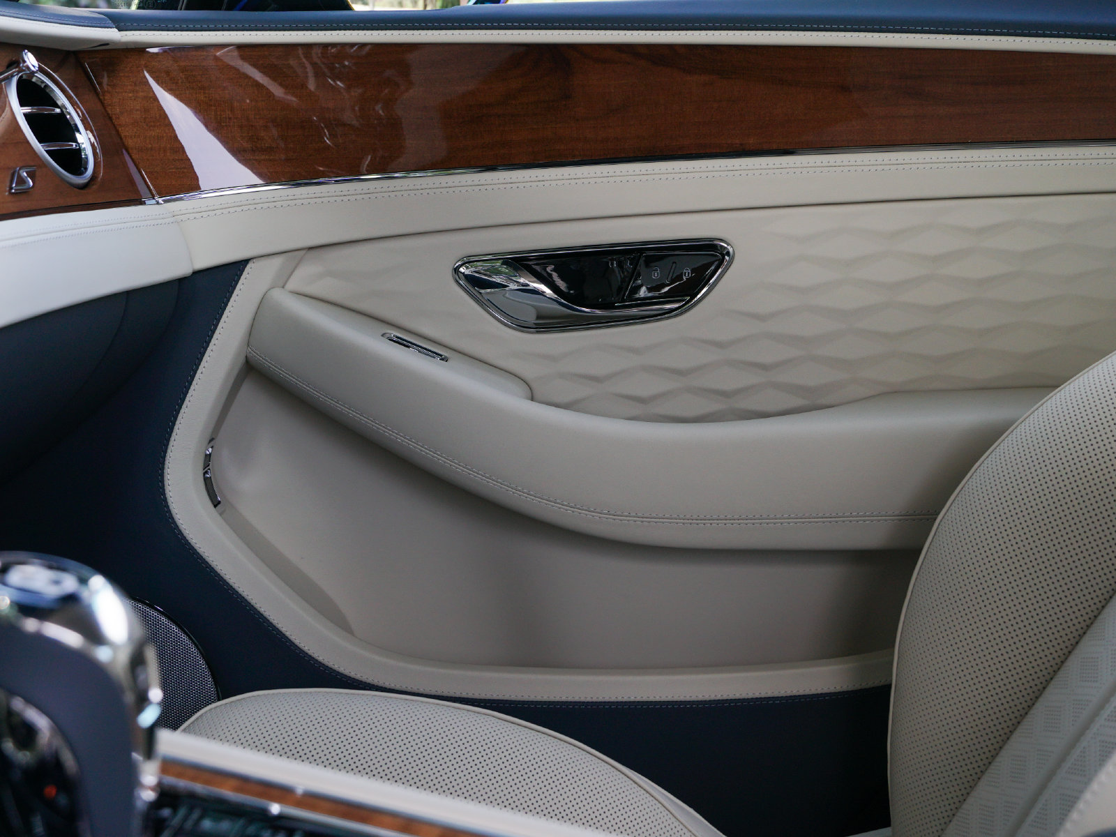 New 2026 Bentley Continental GT S AWD/4WD image 20