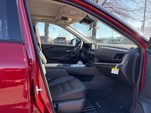 New 2026 Nissan Rogue SV image 19